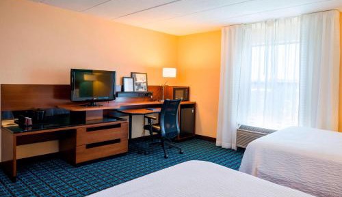 Larger Guest room, 2 Queen