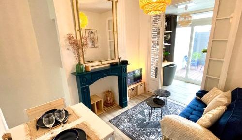 One-Bedroom Apartment with Terrace