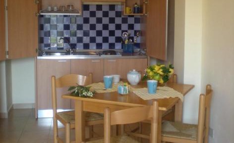 One-Bedroom Apartment with Terrace (4 Adults)