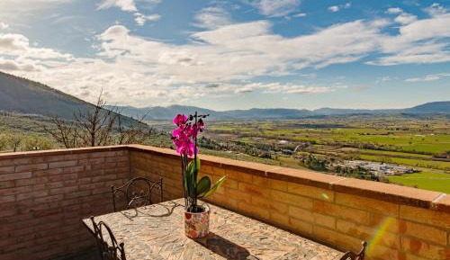 Apartment with Balcony
