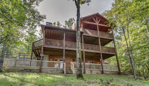 Four-Bedroom Holiday Home