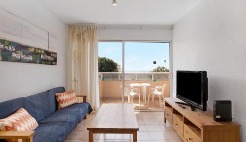 Superior One-Bedroom Apartment