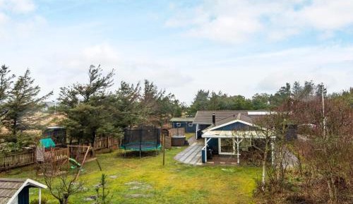 Four-Bedroom Holiday Home