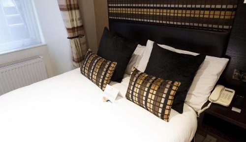 Small Double Room
