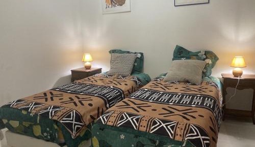 Queen Room with Garden View