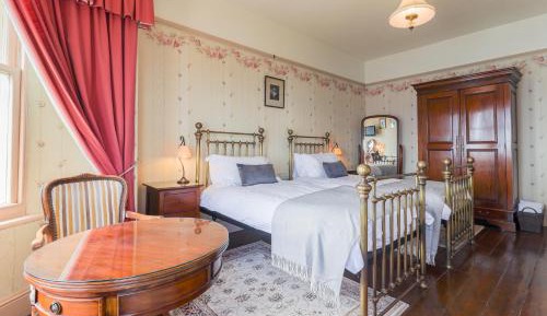 Twin Room with Sea View