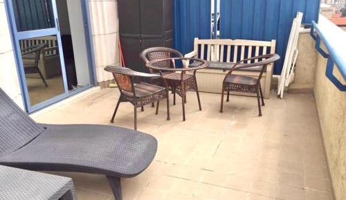 One-Bedroom Apartment with Terrace