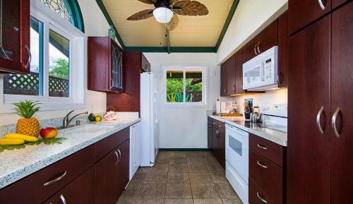 One-Bedroom Holiday Home