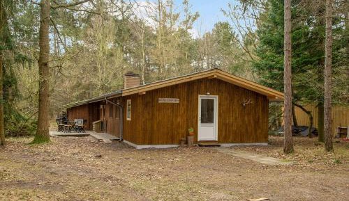 Four-Bedroom Holiday Home