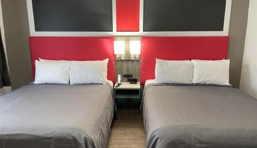 Queen Room with Two Queen Beds