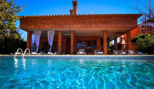 Deluxe Villa