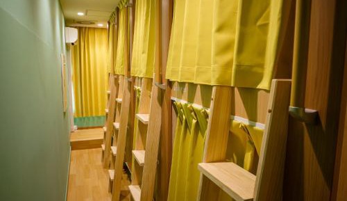 Bunk Bed in Male Dormitory Room 