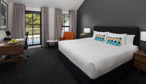 Park View Room 