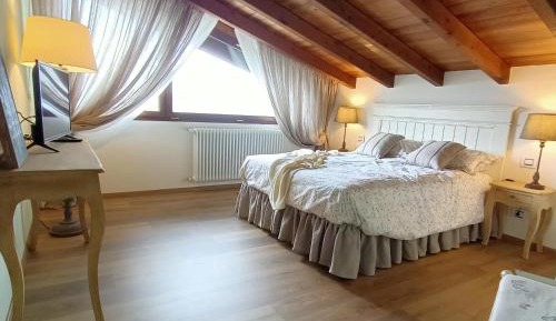 Family Room with Mountain View