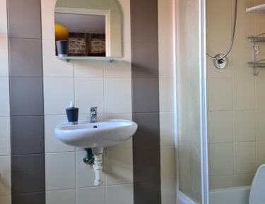 Triple Room with Bathroom
