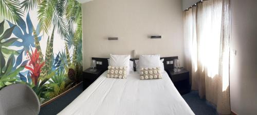 Superior Double or Twin Room with Garden View