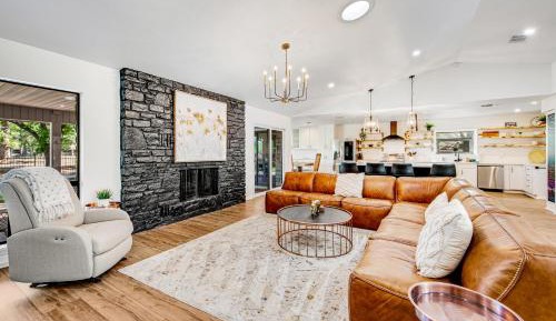 Four bedroom holiday home 