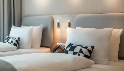 Standard Room with Two Single Beds