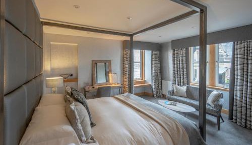 Premier King Room