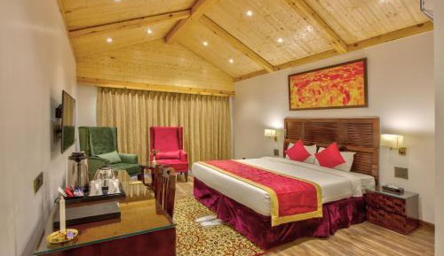 Premier Room with Garden - Sports Room with Air Hockey, Pool Table, Snooker Table, and various board games Outdoor activities such as Lawn Tennis, Basketball, Mini-Golf, Croquet, Lawn Chess, Darts, and a Badminton Court