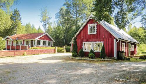 Five-Bedroom Holiday Home