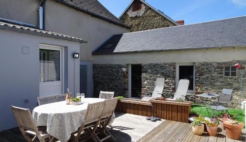 Two-Bedroom Holiday Home