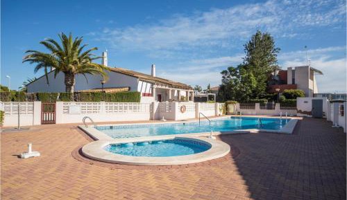 Two-Bedroom Holiday Home