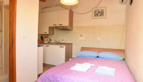 Studio Apartment with Sea View