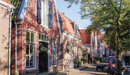 One-Bedroom Holiday Home