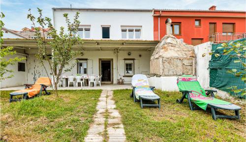 Seven-Bedroom Holiday Home