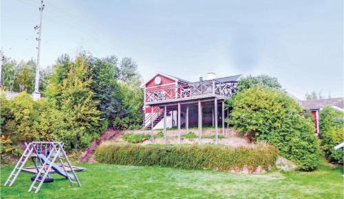 Six-Bedroom Holiday Home