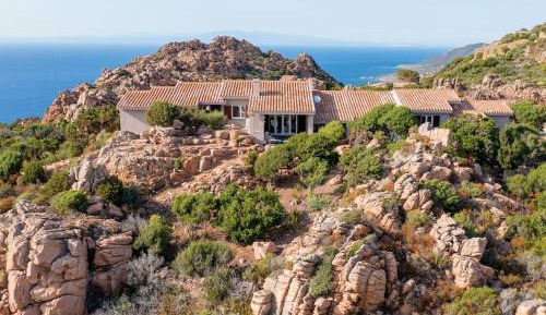 Villa with Sea View