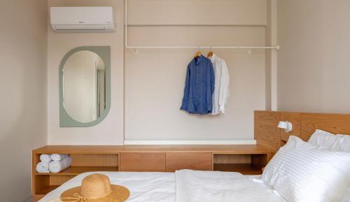 One Bedroom Apartment E