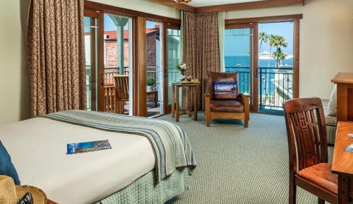 Queen Room with Ocean View
