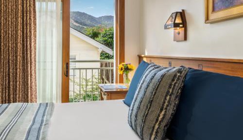 King Room with Garden View