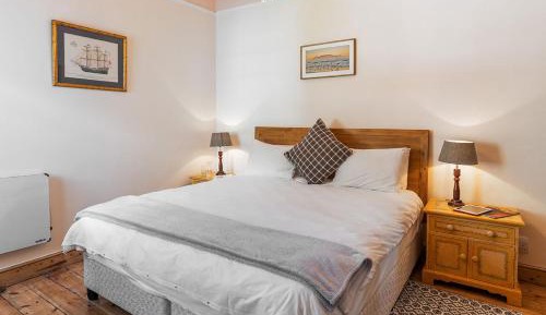 Double Room with Mountain View