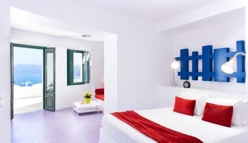 Deluxe Suite with Hot Tub and Panoramic Volcano View