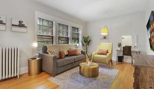 One-Bedroom Apartment