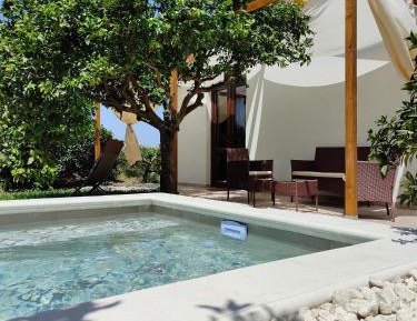 Suite with Private Pool