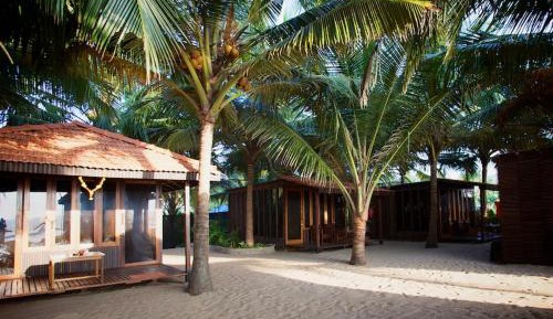Partial sea View Cabana