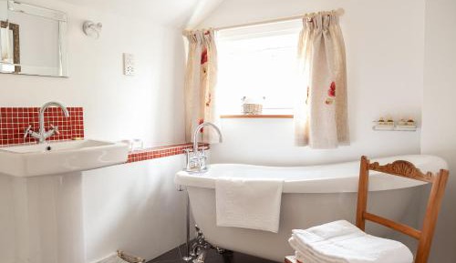 Deluxe Double Room with Bath