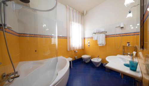 Triple Room with Sea View