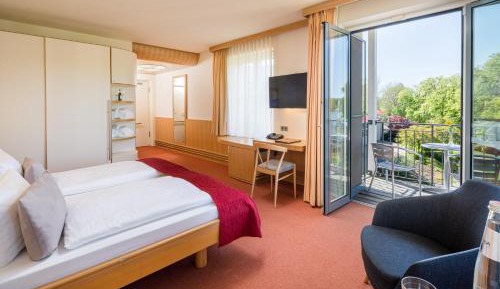 Premium Double Room With Lake View