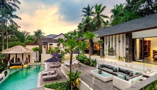 Villa with Private Pool
