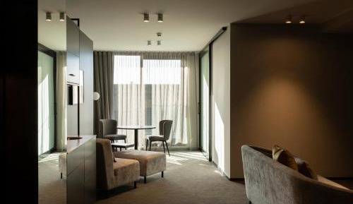 Mayfair Suite