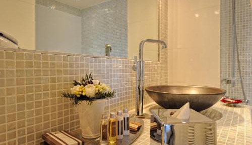 Prestige Suite
