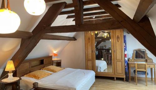 Holiday Home (6 Adults)