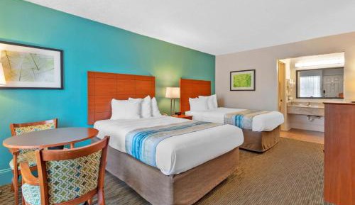 Double Room with Two Double Beds - Smoking