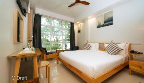 Deluxe Double Room with Sea View