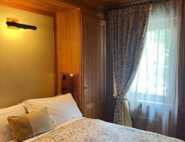 Superior Double Room with Spa Access
